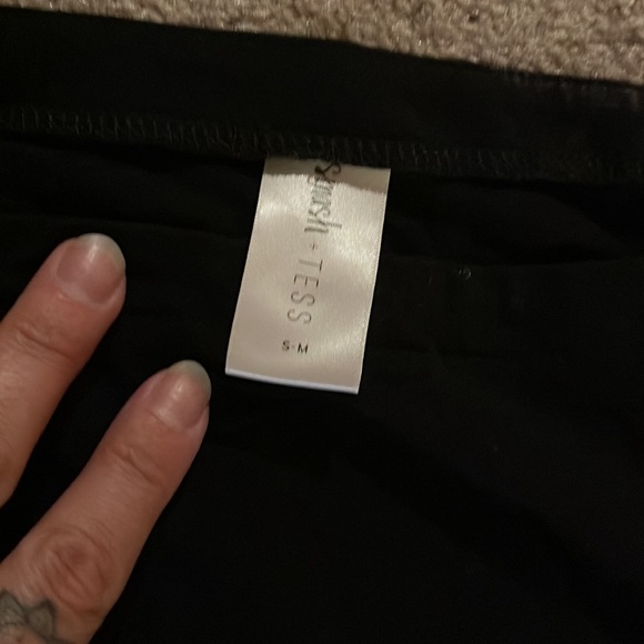 Smash and Tess boat neck dress - Picture 2 of 2